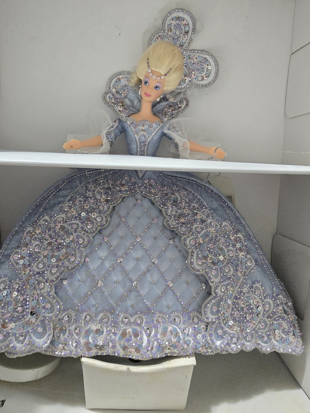 Mattel Barbie Collectibles Navy and White Box Back Panel - Picture 2 of 11